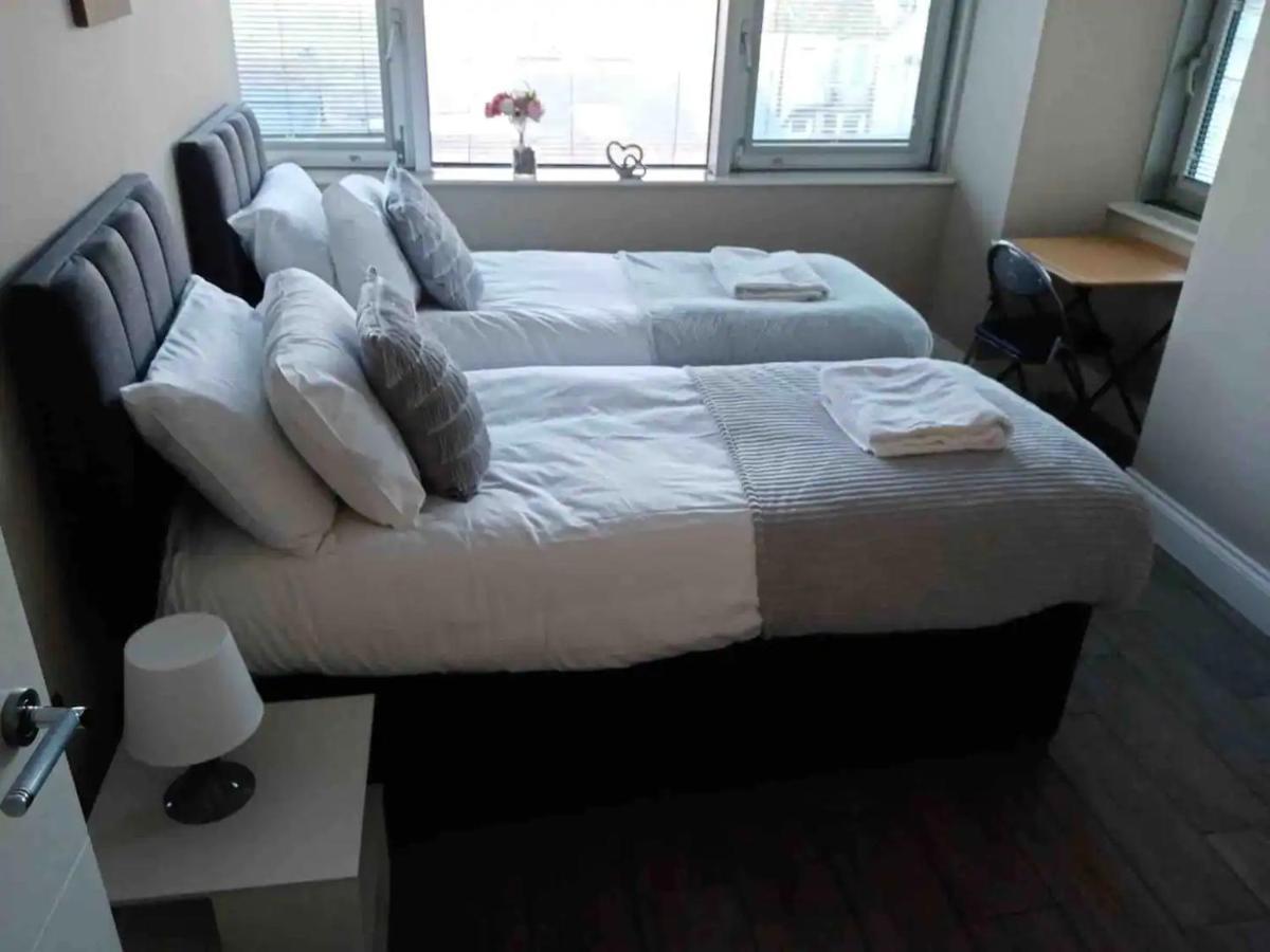 Beautiful Apartment Very Close To The Beach Hove Exteriér fotografie